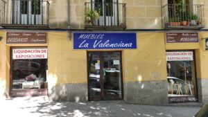 muebles la valenciana calle de la ribera de curtidores.