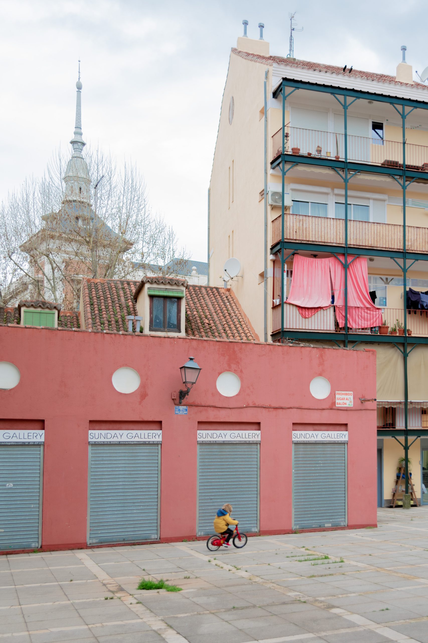 asociacion-de-vecinos-el-rastro-de-madrid-1-scaled