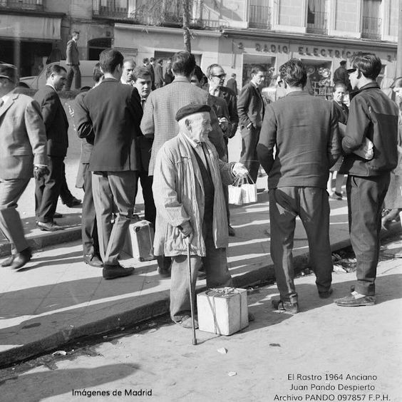 imgi_3_fotos-antiguas-del-rastro-de-madrid-5