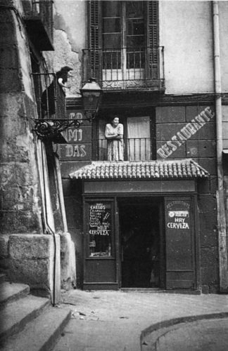 imgi_9_fotos-antiguas-del-rastro-de-madrid-11-r0dhzpw2q1srtszw5zy9ys4xeo1d92jkheel3e4v0g